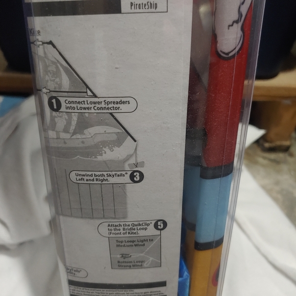 X Kites Pirate Ship Nylon Kite Super Sized BRAND NEW - Picture 9 of 10